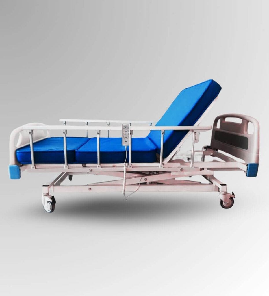 3 motorlu asansörlü ABS başlıklı alüminyum parmaklıklı yan korkuluklu hasta yatağı sırt platformu yükseltilmiş